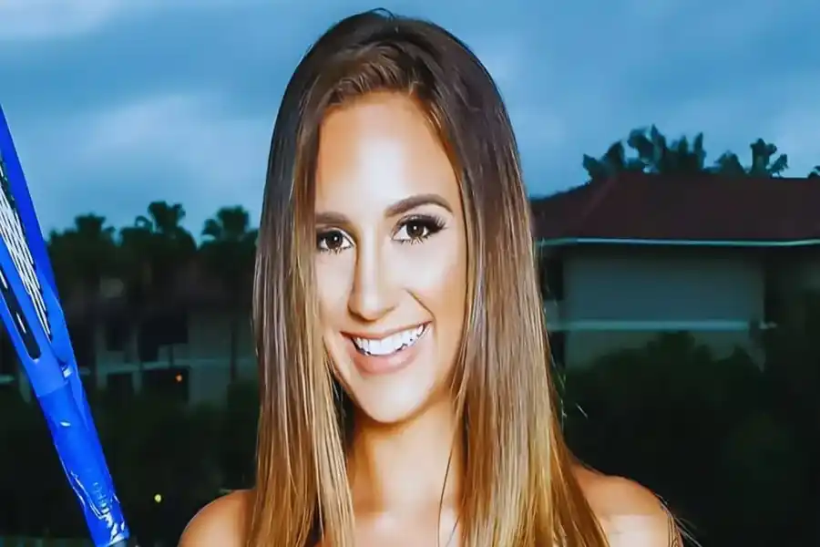 what happened to layla london